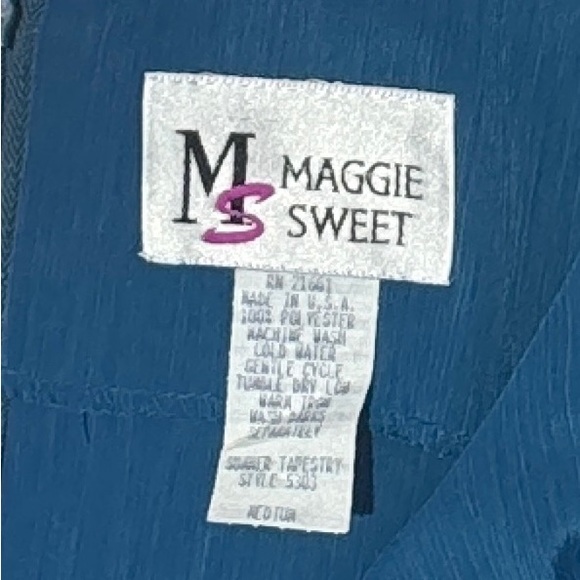 (M) NWT VINTAGE MADE IN USA!! Maggie Sweet Beautifully textured Midi Shift Dress - Picture 5 of 7